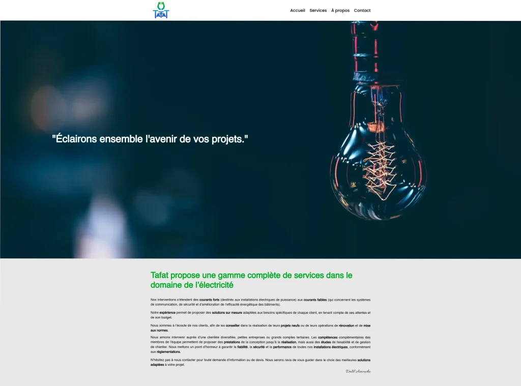 Page d’accueil du site Tafat Énergie avec une ampoule lumineuse et une présentation des services en électricité.